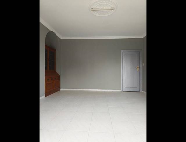 2 BEDROOM PROPERTY TO RENT IN KENSINGTON